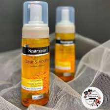 NEUTROGENA SOOTHING CLEAR TURMERIC MOUSSE CLEANSER
