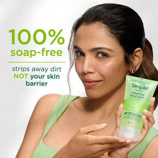 Simple Refreshing Facial Wash, Make-Up Remover With Pro-Vitamin B5, Vegan, No Perfume And Alcohol, Vitamin E Anti-Oxidant, Soap-Free, Hypoallergenic, Sensitive Skin, 150Ml