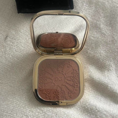 Dolce & Gabbana Gold Makeup