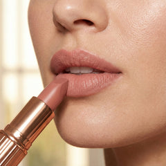 Charlotte Tilbury Pillow Talk Iconic Lip and Cheek Secrets Set.