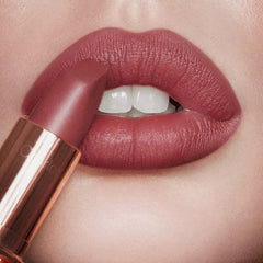 Charlotte Tilbury Matte Revolution Lipstick Pillow Talk Medium